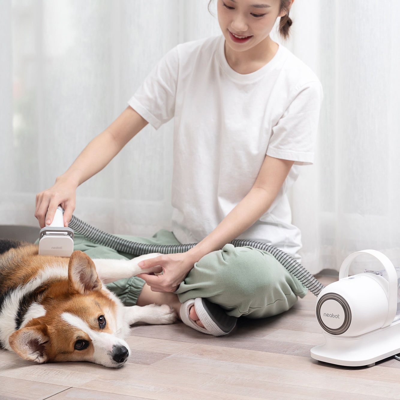 Neabot P1 Pro Pet Hair Tools 5 in One Dog Vacuum Cleaner