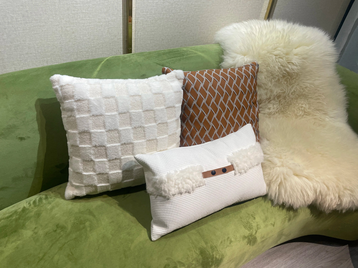 Decorative Sofa Pillow Covers Boucle Fabric Throw Pillows for Home Decor