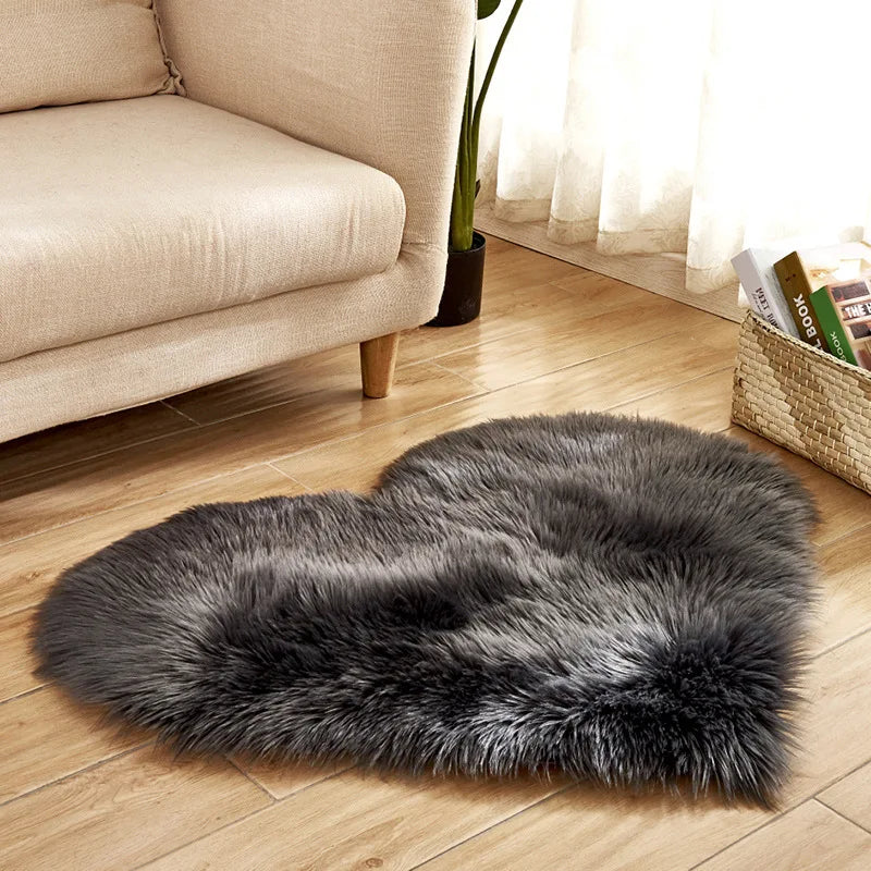 Heart Shape Fluffy Rugs Washable Faux Fur Rug for Kids Bedroom Home Decoration Sofas Cushions Mat Soft Carpet Sheepskin Rug D30